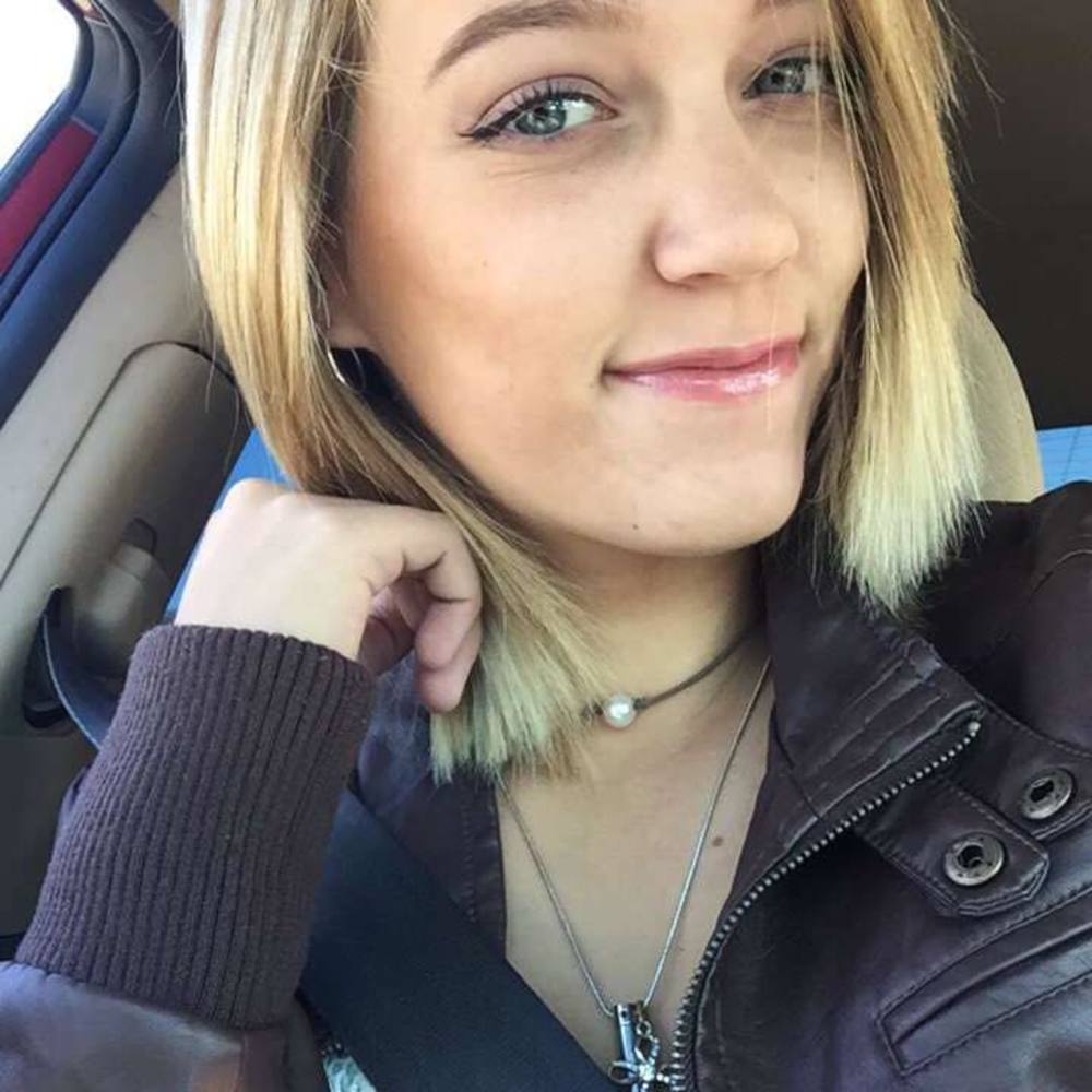 Meet your Posher, Katelyn